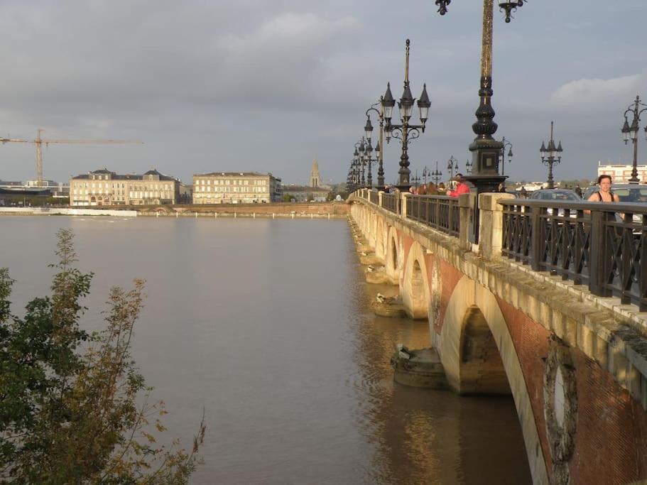 Logement Sympa Entree Independante Pres Bordeaux 10Kms 트레세스 외부 사진